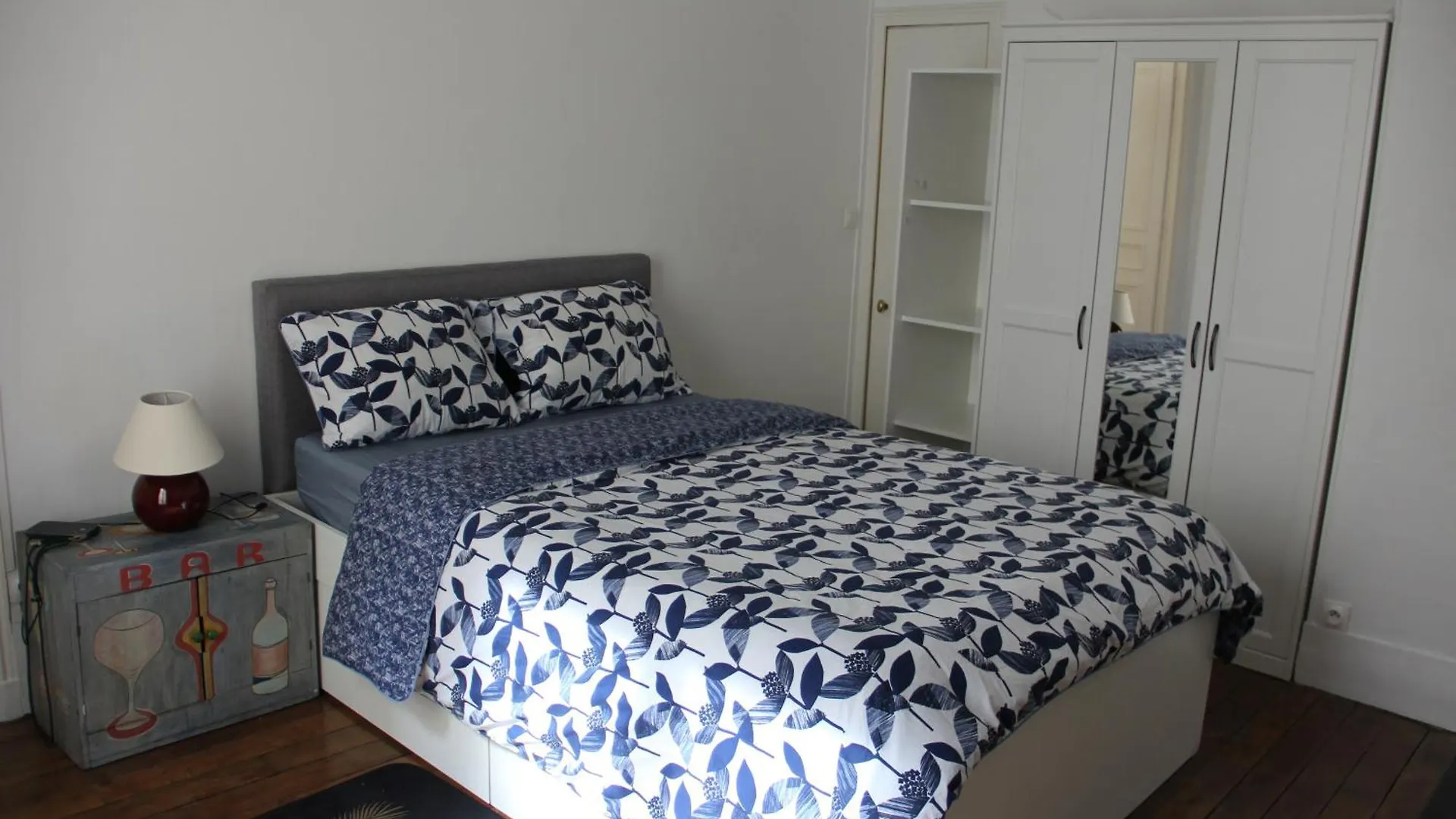Appart Jardin Luxembourg Pantheon Paris Apartment France