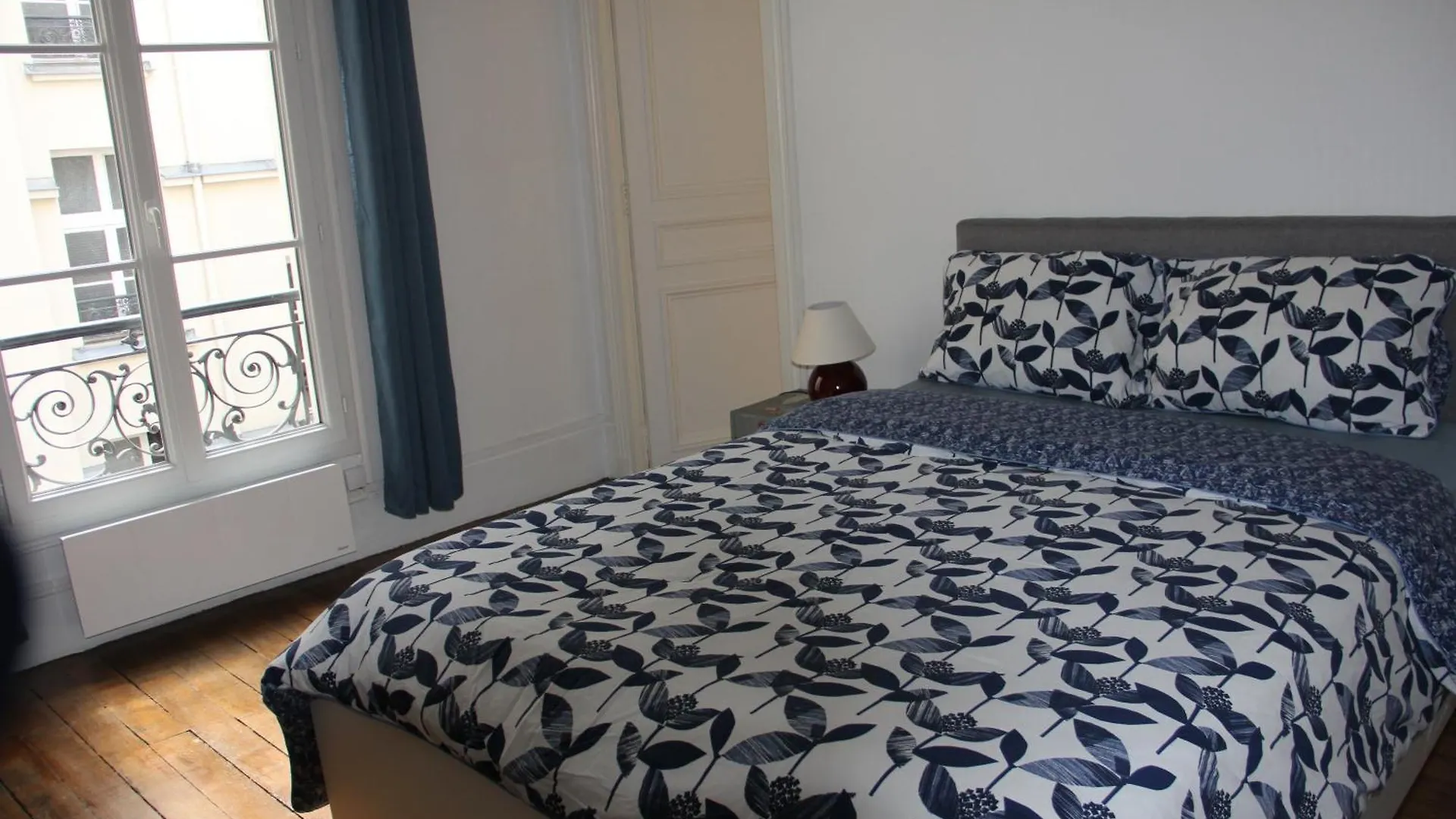 Appart Jardin Luxembourg Pantheon Paris Apartment
